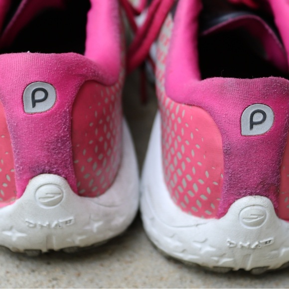 Brooks pureflow 5 women’s size 10.5 trail running shoe black/pink - Picture 4 of 12